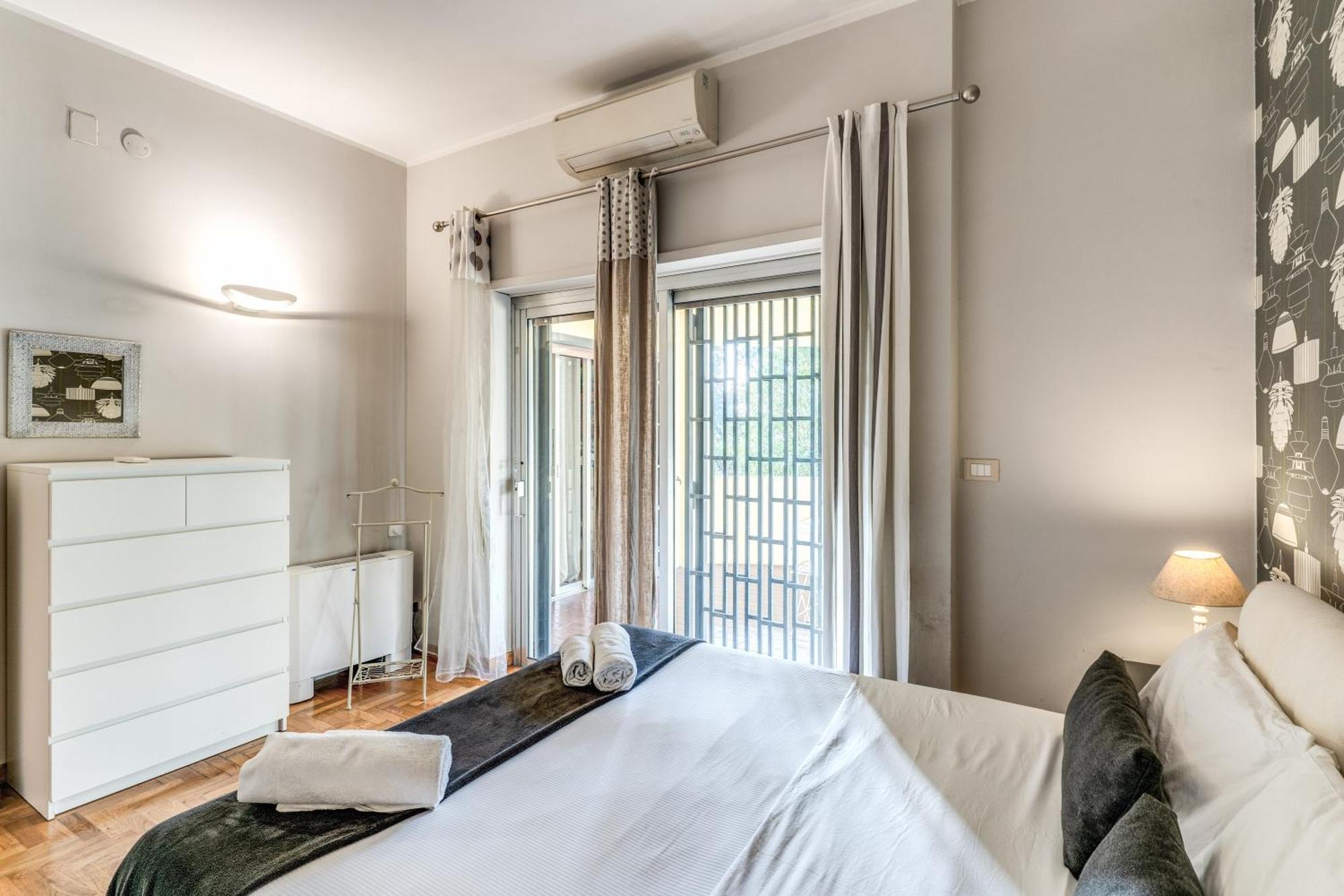 Romantic Piccolomini Lux Guest House Exterior foto